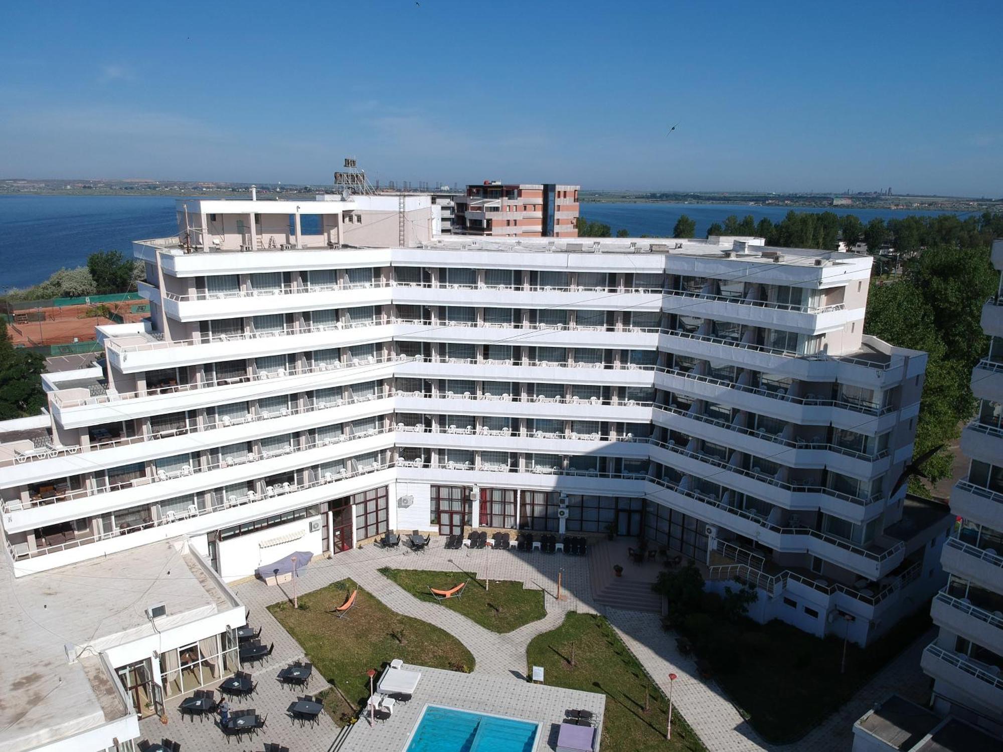 Hotel Ambasador Mamaia Exterior foto