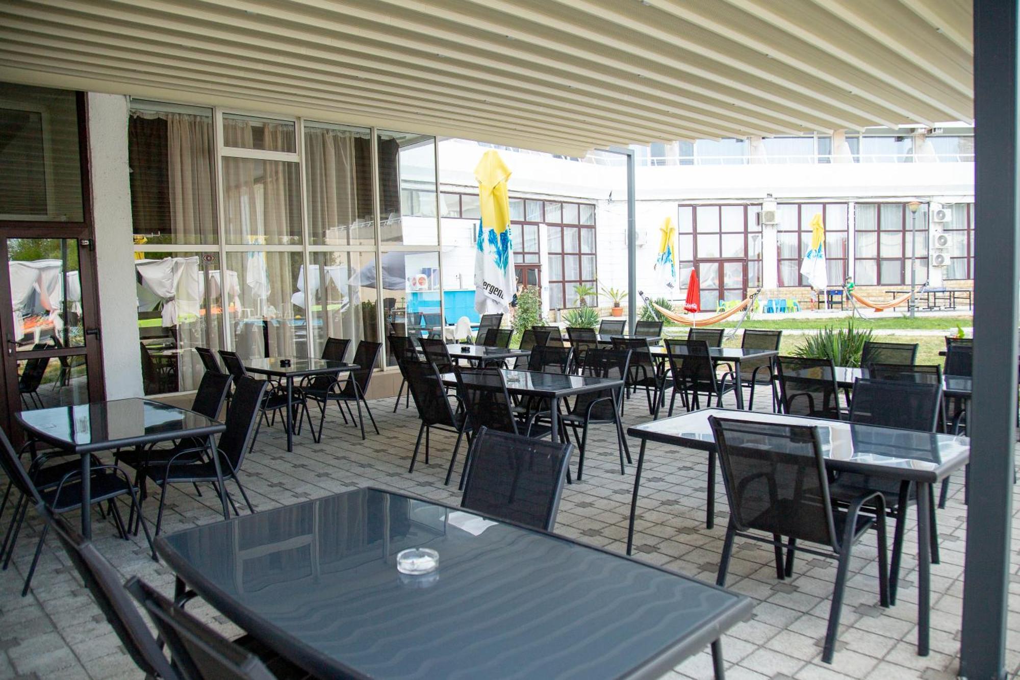 Hotel Ambasador Mamaia Exterior foto