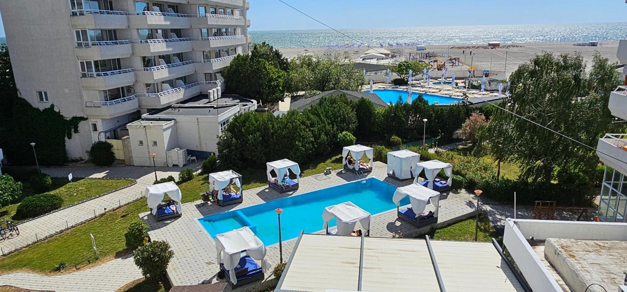 Hotel Ambasador Mamaia Exterior foto